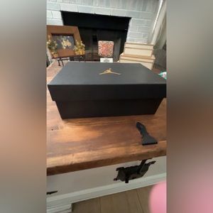 Jordan 1 Low ( GS ) Cherrywood’s